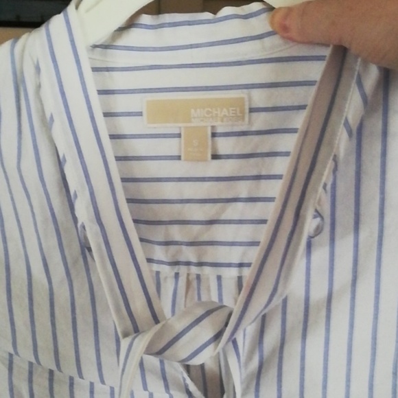 Michael kors hampton tie front top - Picture 7 of 8